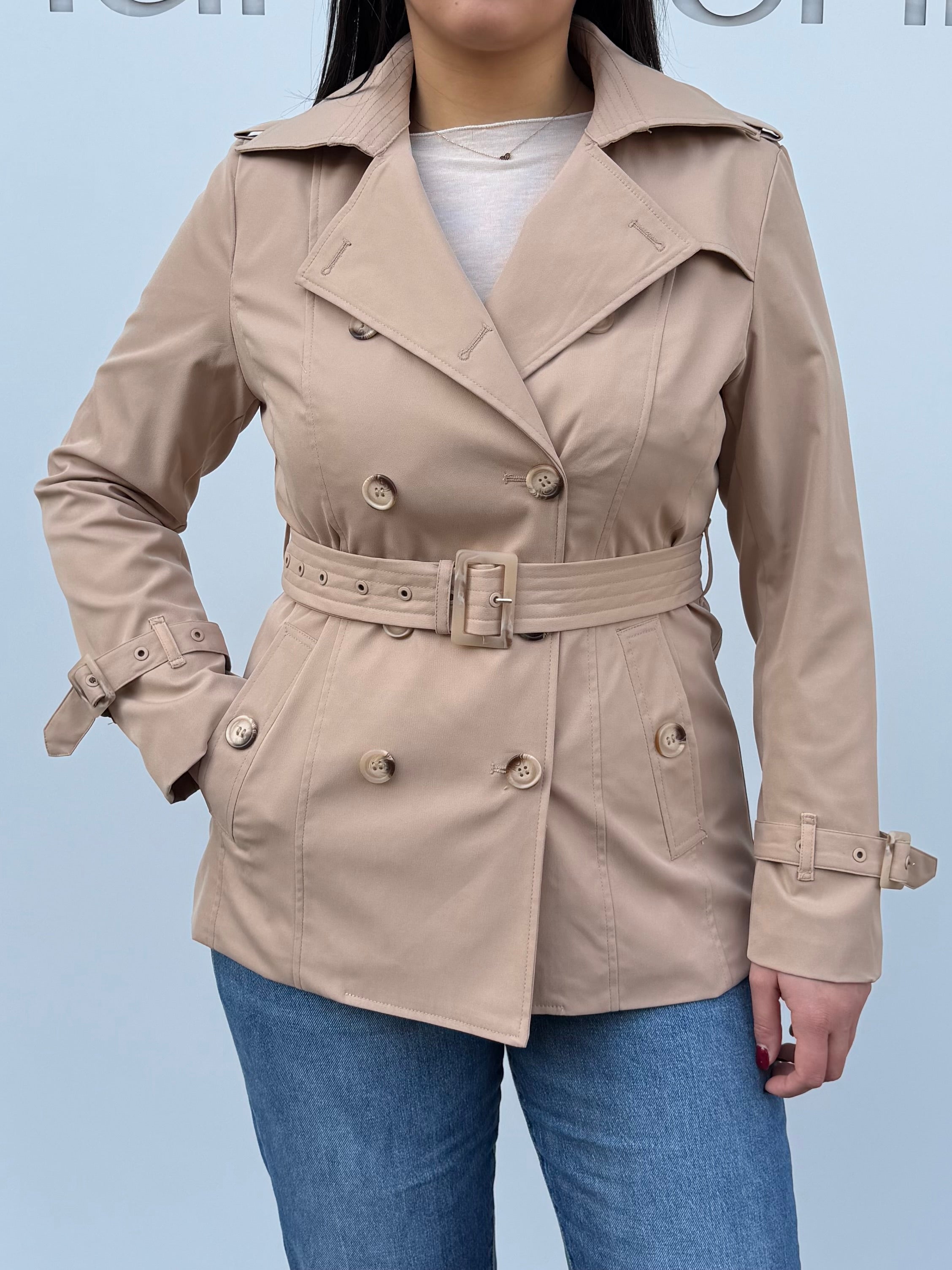 Trench doppio petto con cintura