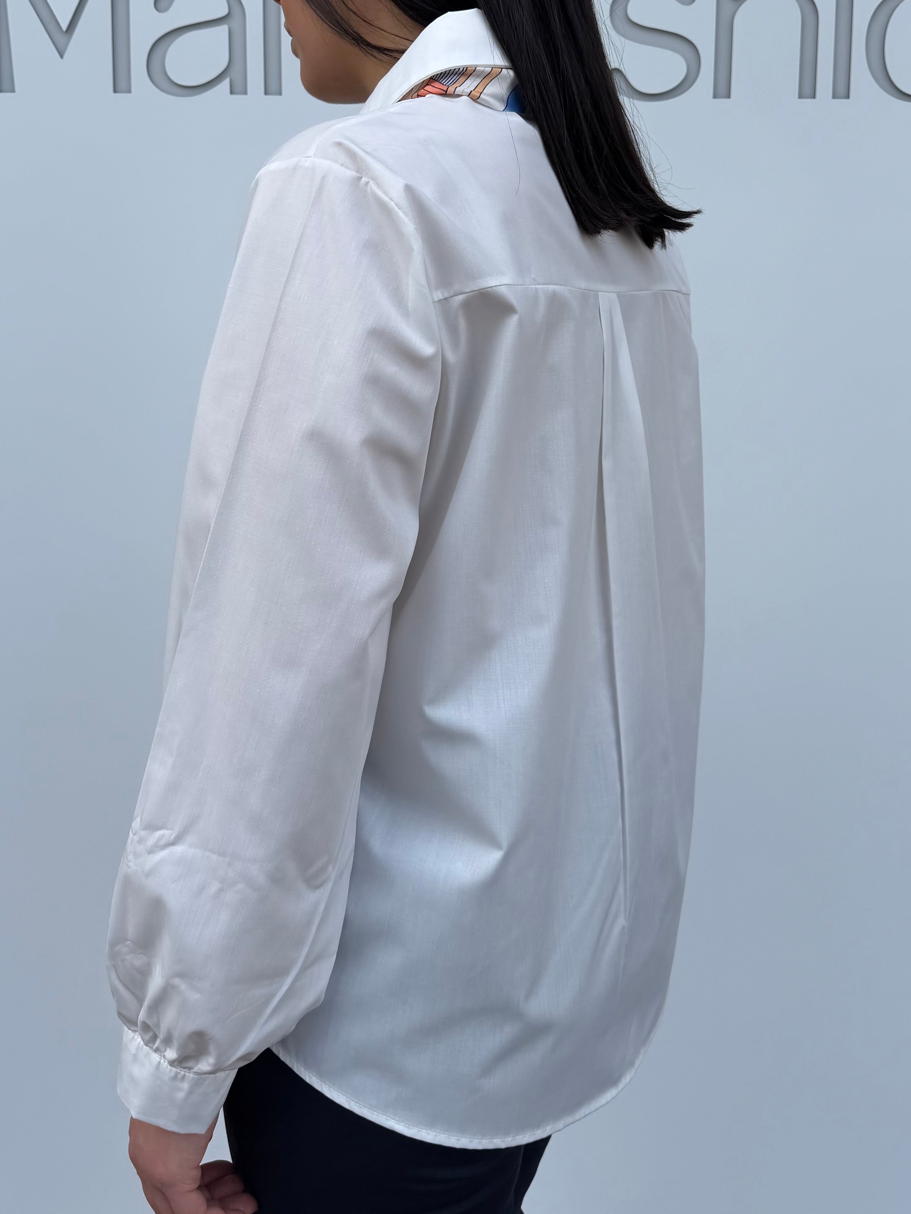 Camicia in cotone con foulard