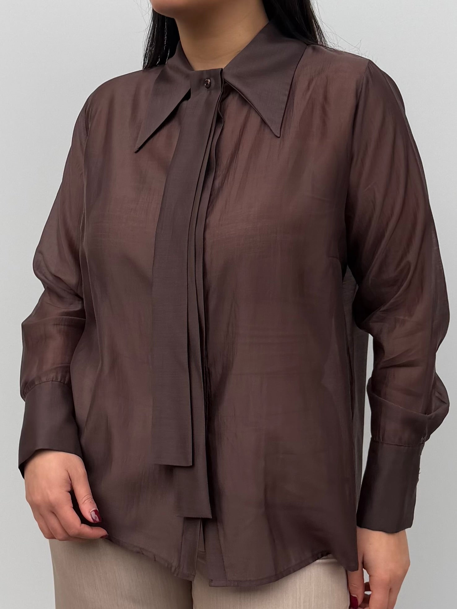 Camicia in mussola di cotone con cravatta