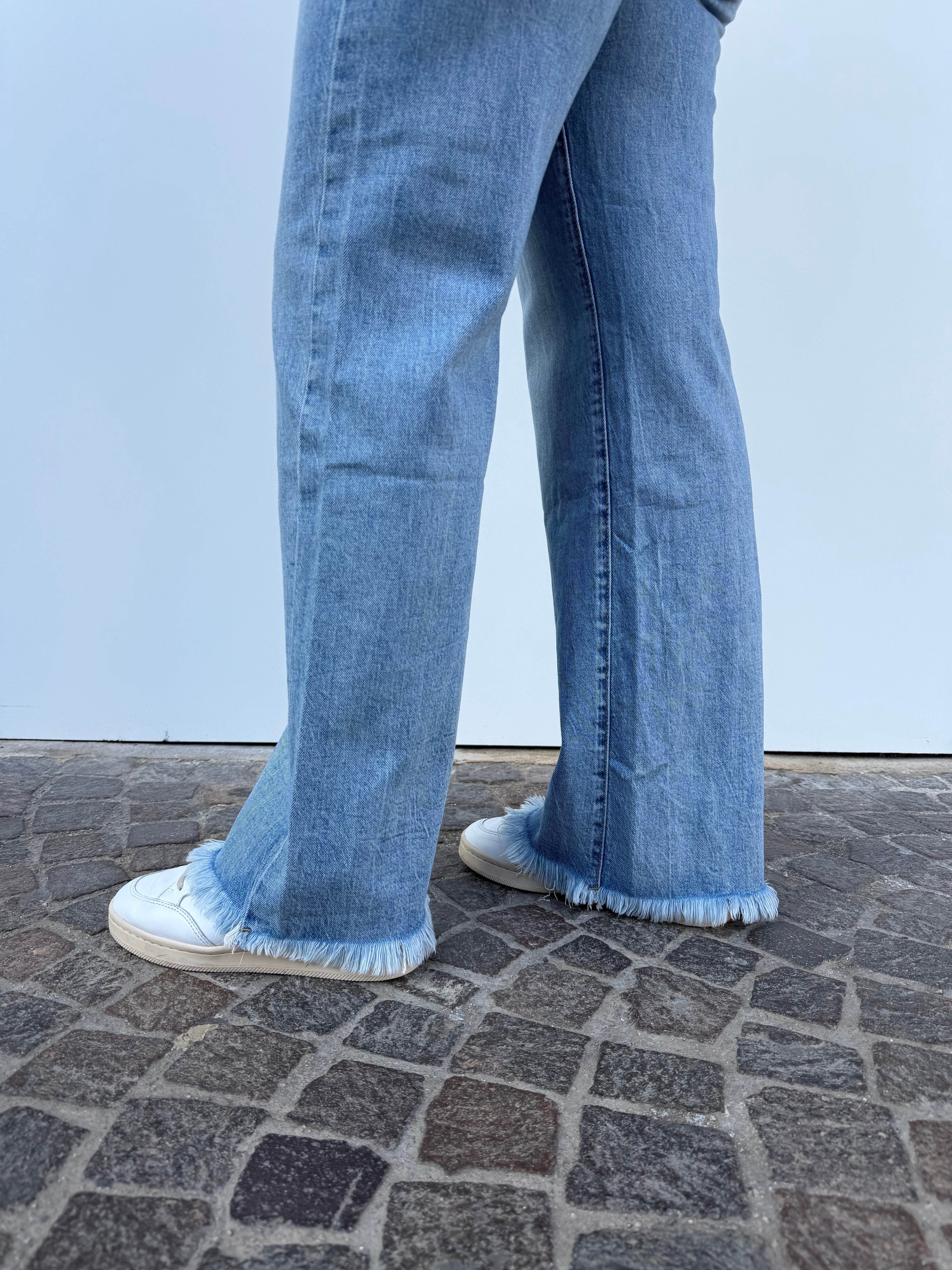 Jeans Gamba Dritta Sfrangiato