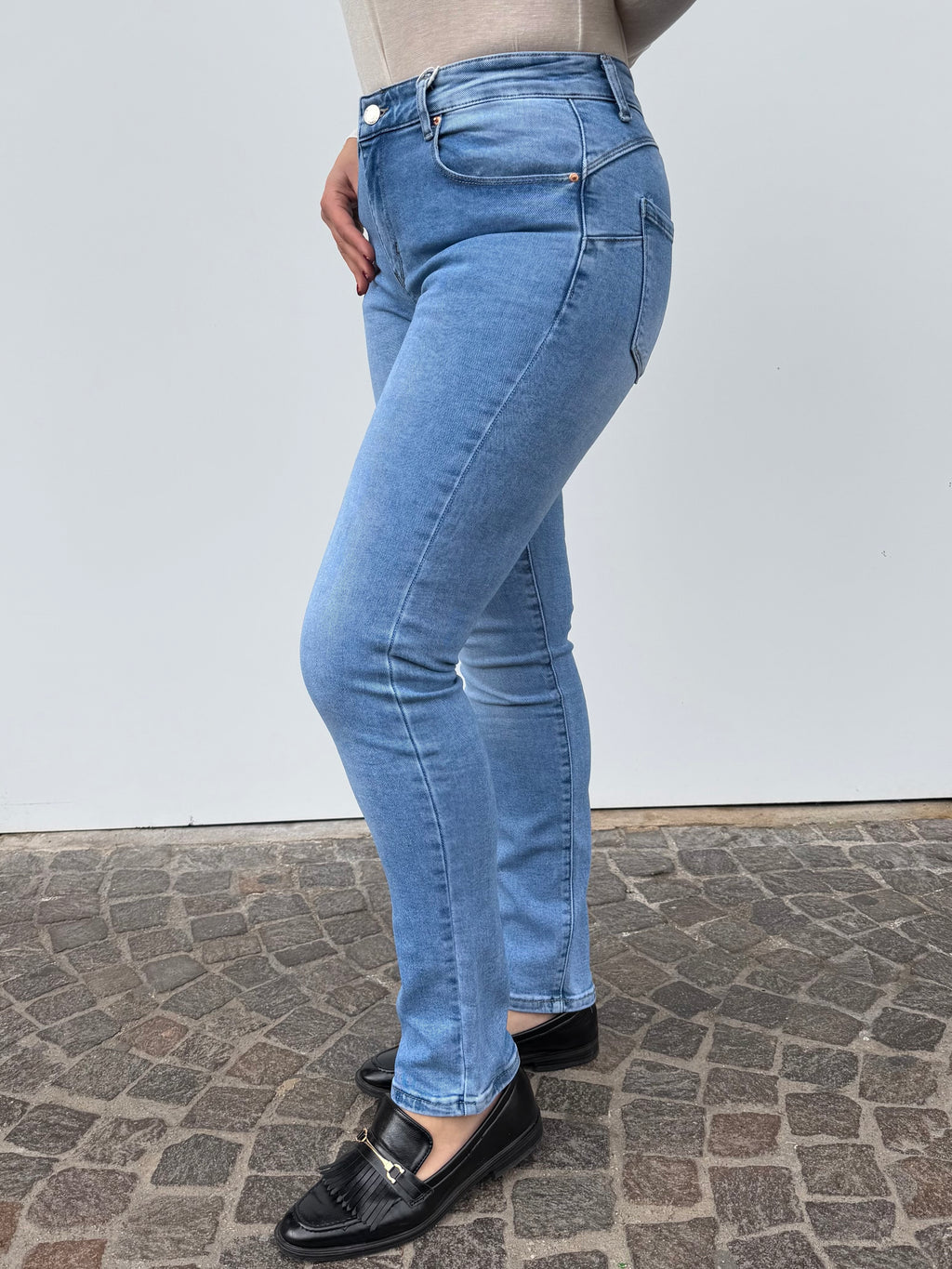 Jeans skinny lavaggio medio