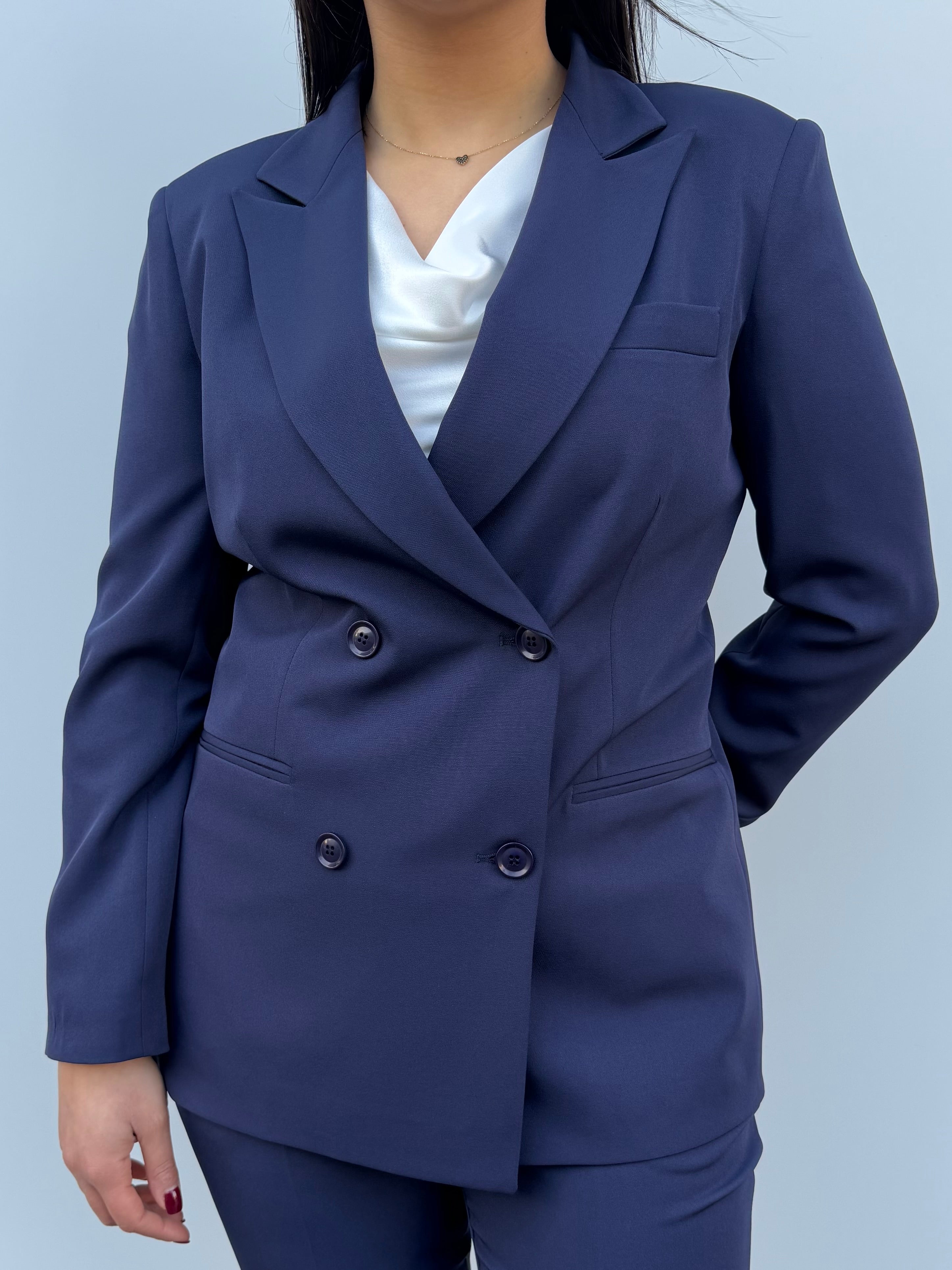 Tailleur in tessuto tecnico