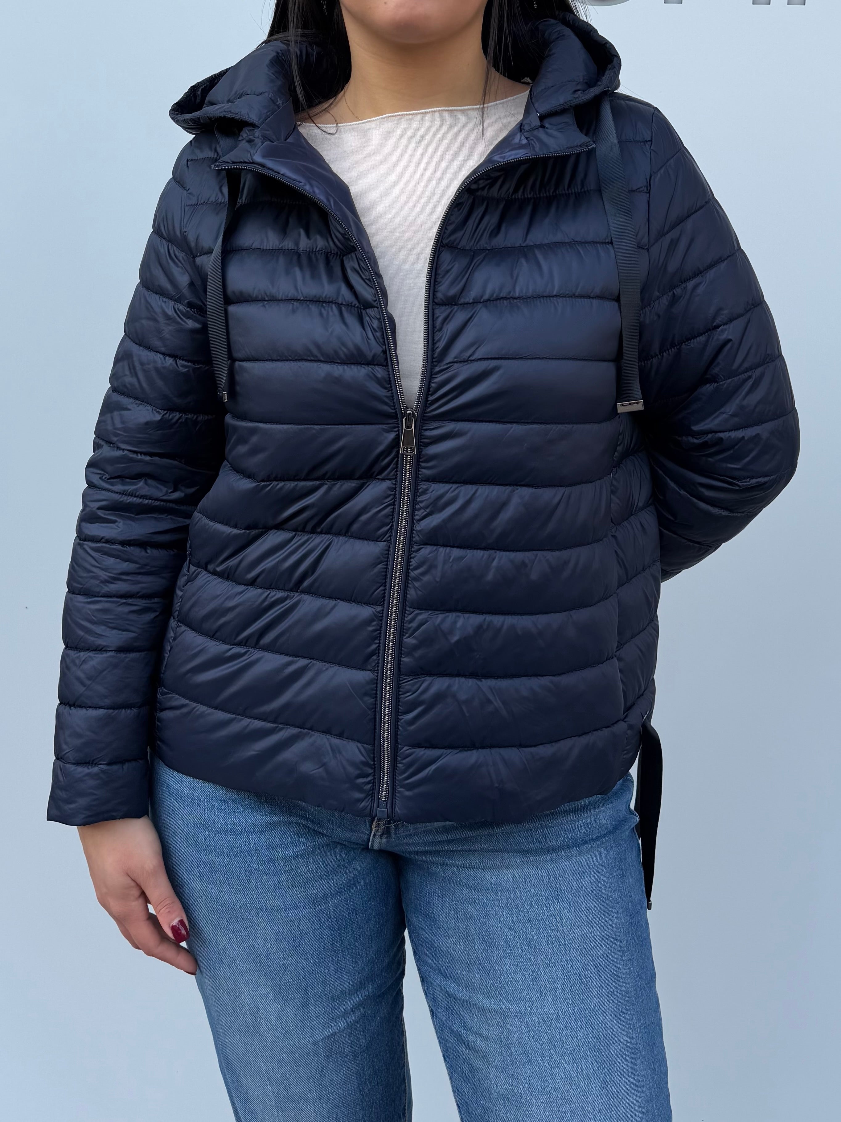 Piumino 100g con laccio laterale