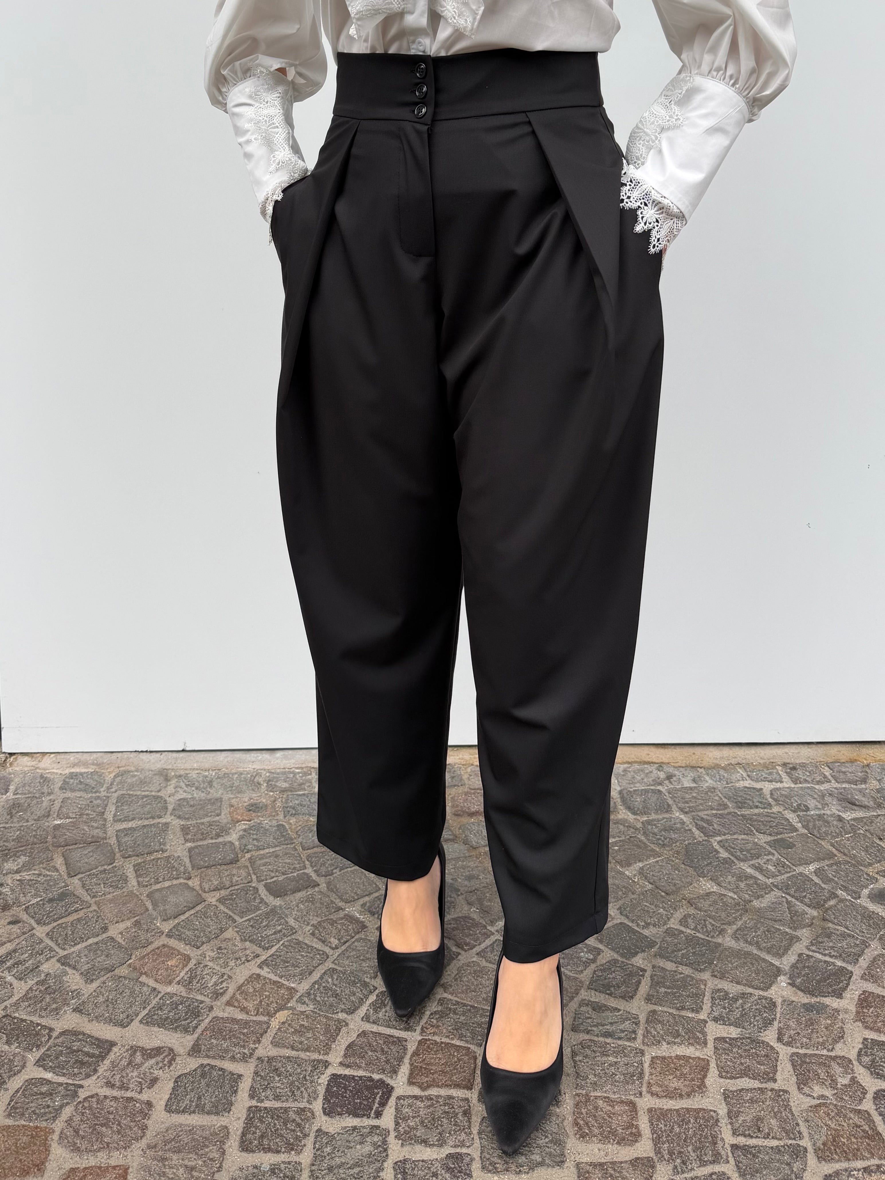 Pantalone ballon con pence